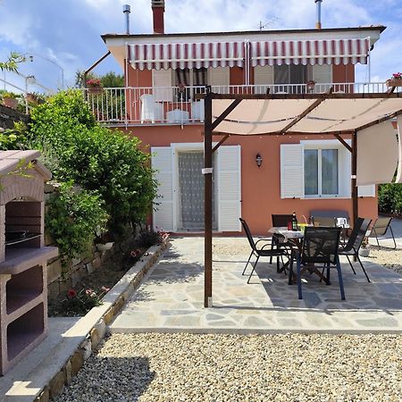 Poggi La Casa Di Giada, Appartamento In Villetta Con Aria Condizionata, Wi-Fi E Parcheggio Gratuito מראה חיצוני תמונה